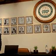 Realizan charla sobre transición en las empresas familiares